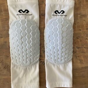 McDavid Kids White Padded Arm/Elbow Sleeves
